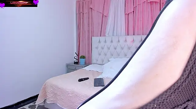 JulietaKane - Doggy style + spank ass