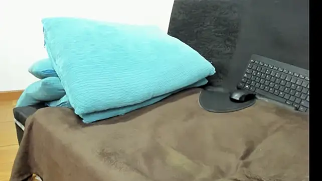 Brigittemiller - dildo in my pussy