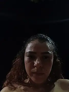 Mommy-Hot - Strange Touch my Tits In a public park