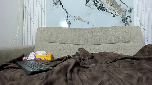 TaniaEsquivel - RUB MY TIGHT PUSSY