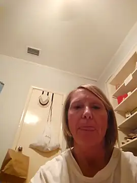 Skstripchat1 - ride dildo frontal