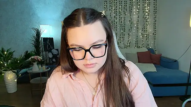 lilialil06's Live XXX Chat