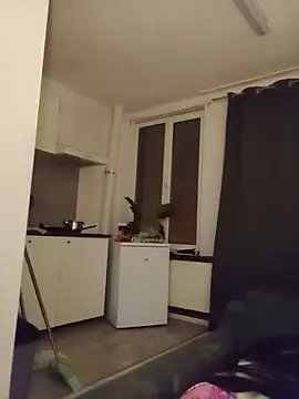 Salome_Cherie - Masturbate while showering 💦