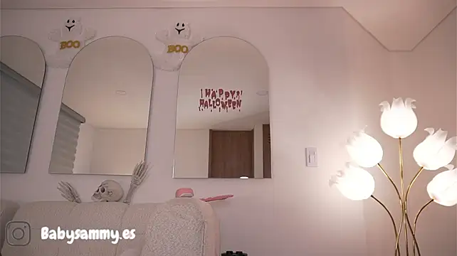 Baby_sammyy - Oil show + fuck pussy close up 🌸