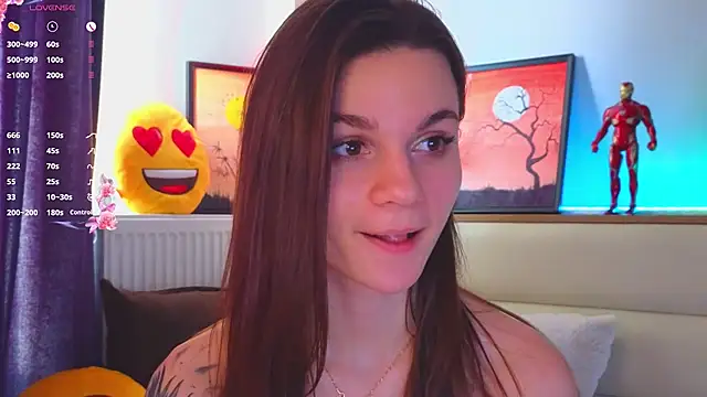 EvaHair - sexy cameltoe