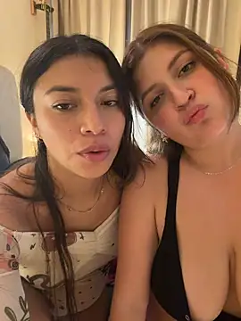 CocoaGigiMuse - SUCK TITS BOTH
