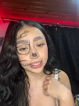 Rayne_cami - Show big tits