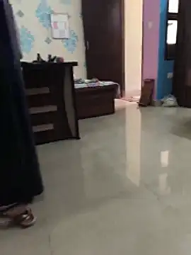 Lily-Darlling - Ass show without panty