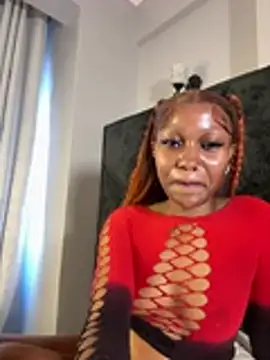 Sexxyronn - SPOIL ME DADDY