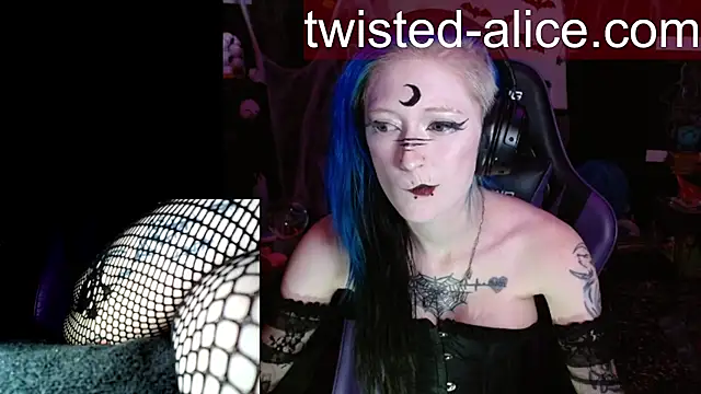 Twisted_Alice - spanks