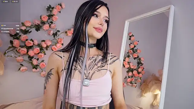 SpicyKaisy - Squeeze my butt close to u