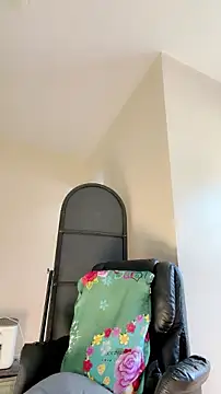 WetVirginPussy