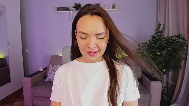 WowwGirl - Lift up top and massage my tits