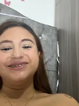 Emilycoy1 - Full naked 🍑🔥❤️‍🔥