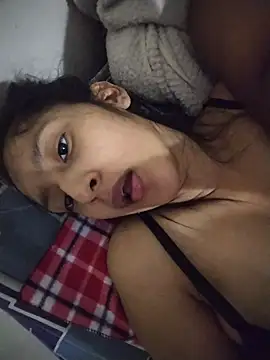 LauraMontaii - doble penetracion