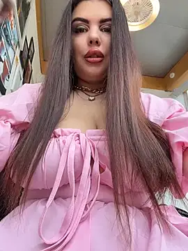 AmelliaDiamond - Slup naked boobs in cafe
