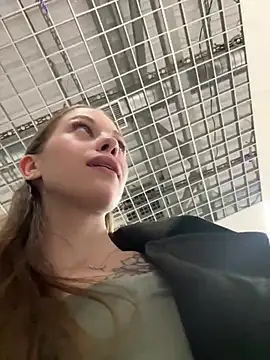 Olivia_Jemison - Take off skirt + fuck my holes
