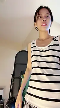 WetVirginPussy