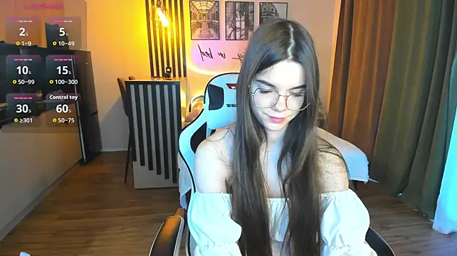 Missevelyn__ - spank my sweet booty in doggy^^