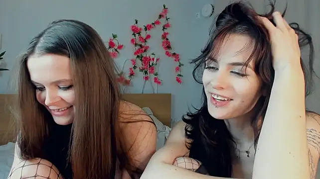 KrystalTrudel - fuck Kaya's throat with tongue