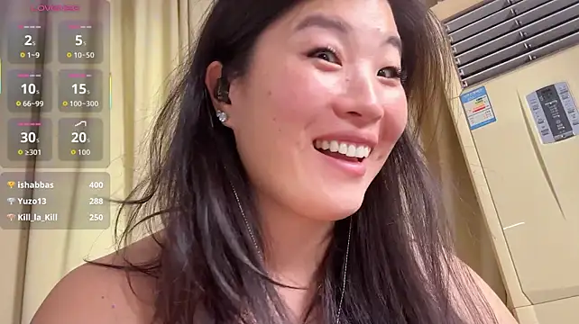 Tavie1744 - bare my butt 3min