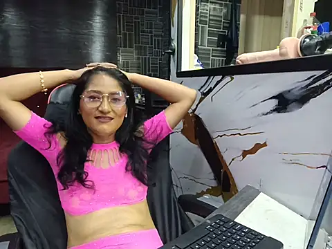 AdelinaMiran - DILDO GRANDE ANAL