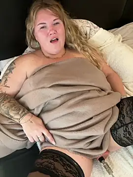 Jolina_Juice - 🧡✨ Show Boobs & Play 🍒