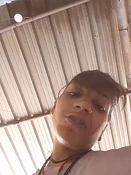 Loyal_girl25