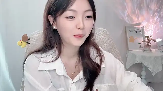 Wenwen8888 - 抓紧你的手走过我的朝朝暮暮