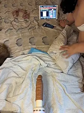 CurlyMilf_Vannexxxa - Anal? Or 6 min contrl pussy?