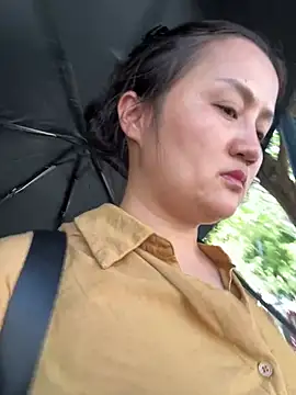 Amy1688 - 脱内裤直播一分钟