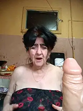 Lovely_Lori