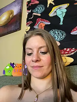 KatelynBabbyy - strip me nakeeddd