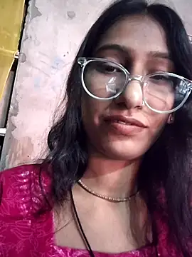 Komal_0143 - full open show
