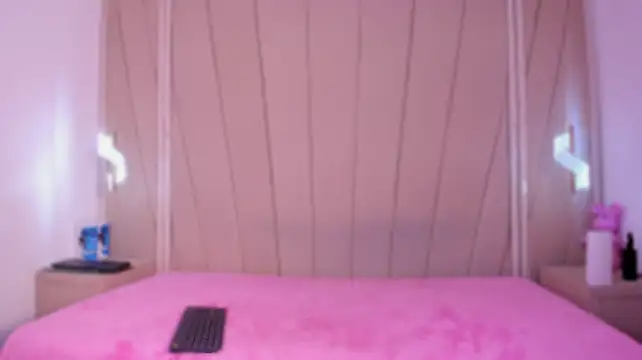 Aurora_Dalton__ - Spank my butt hard + control 2 min