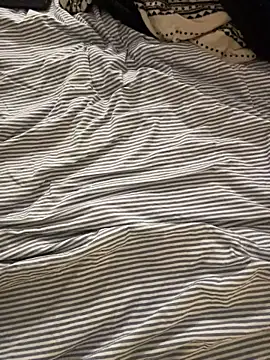 Thatcutegirlwtheglasses - he goes down on me