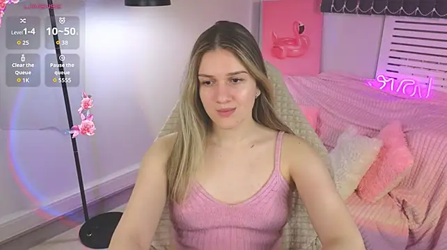 SaraWilsoon - All naked + play with dildo😼❤️‍🔥