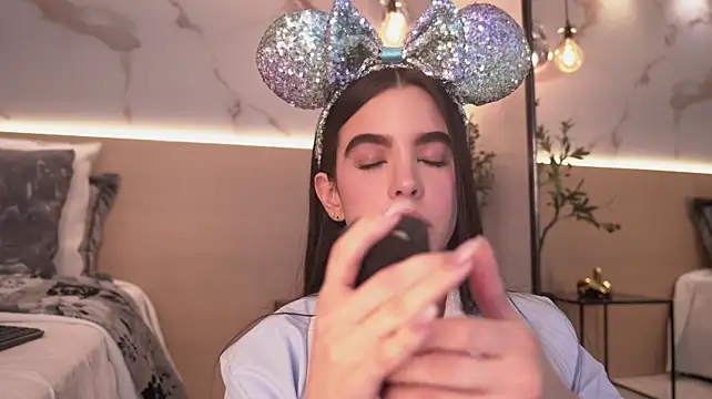 SolAvelar - Lick fingers and fingering pussy💦