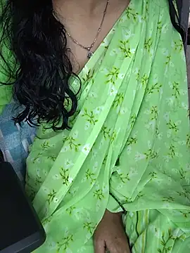 Cute-Smiely-Queen-Telugu - Ice on boobs