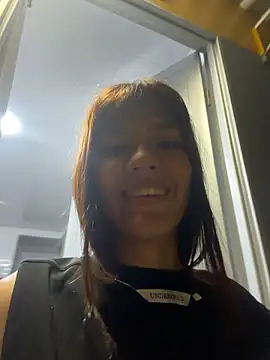 SofiCherry_ - anal plug in public + 2 minutes of contr