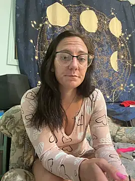 Xnaomifox - Use new toy
