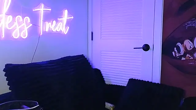 Goddess_treat - Nude Oil body tour