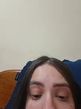 Badgirlyz - Dildo no meu cuzinho apertado