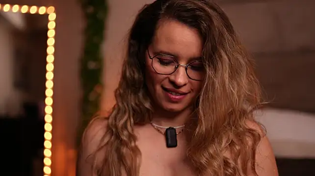 BrandyWhite - oil naked tease
