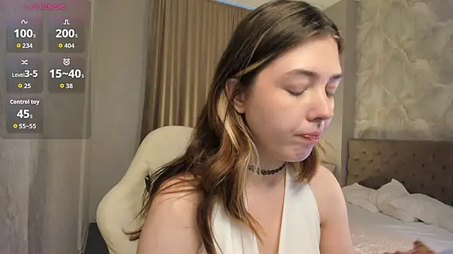 Vanessa_Walters - Make my ass oily+slaps
