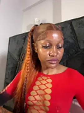 Sexxyronn - SPOIL ME DADDY