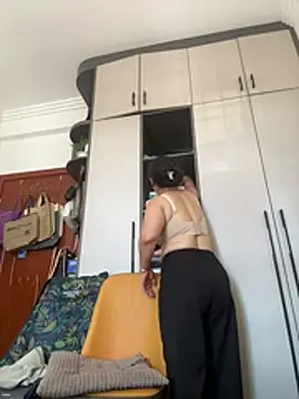 Amy1688 - 脱内裤直播一分钟