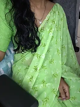 Cute-Smiely-Queen-Telugu - Ice on boobs