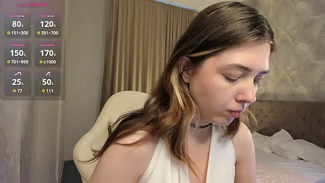 Vanessa_Walters - Make my ass oily+slaps