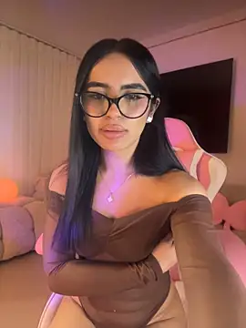 Emily-14 - sexy dance
